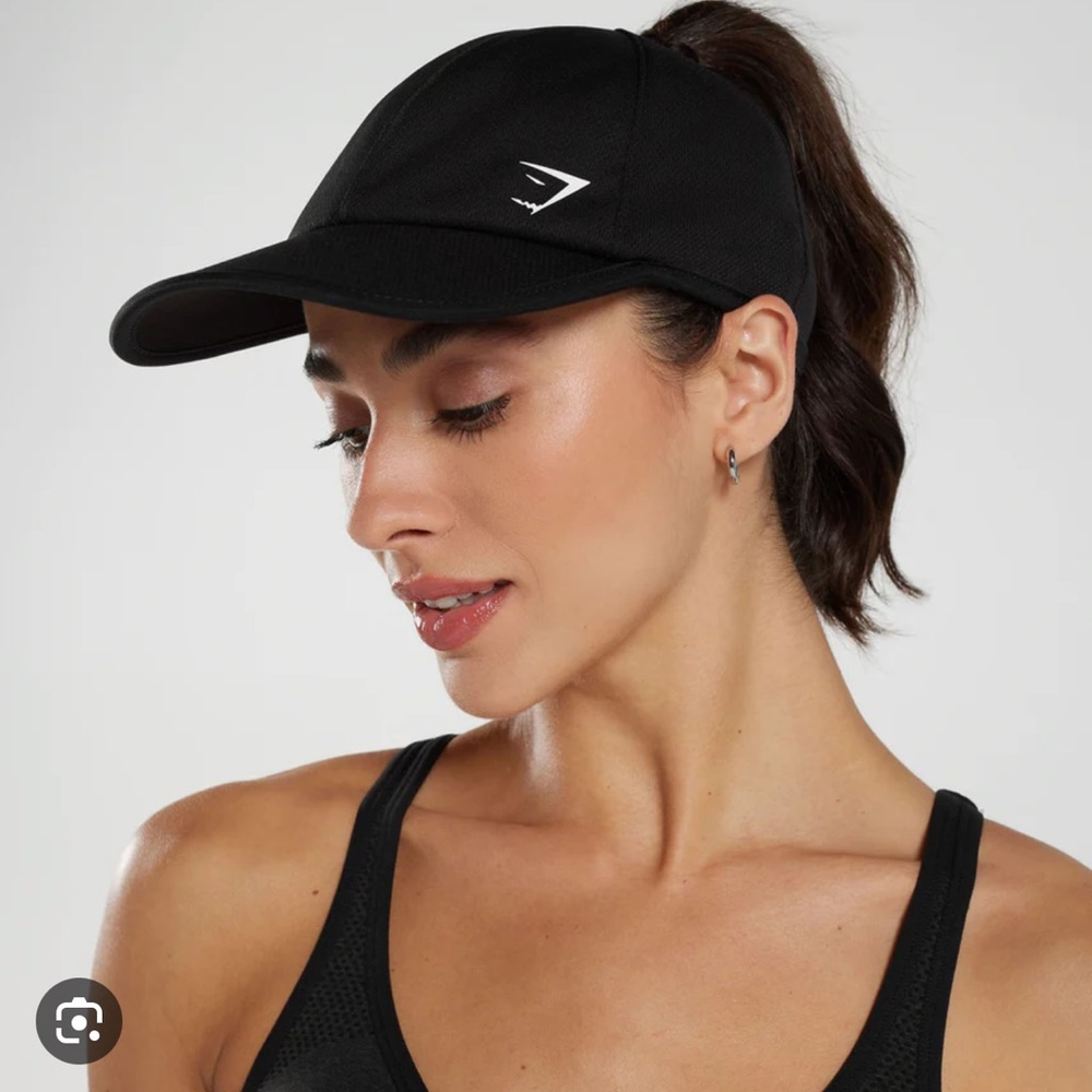 Gymshark ponytail hat in black